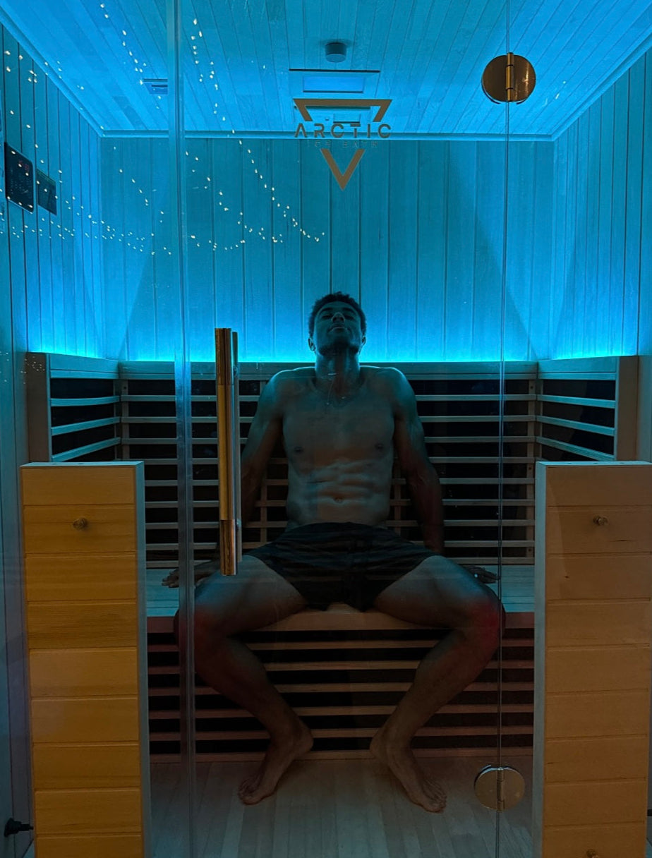 4-6 PERSON TRADITIONAL SAUNA | BLACK SCORCHED SERIES